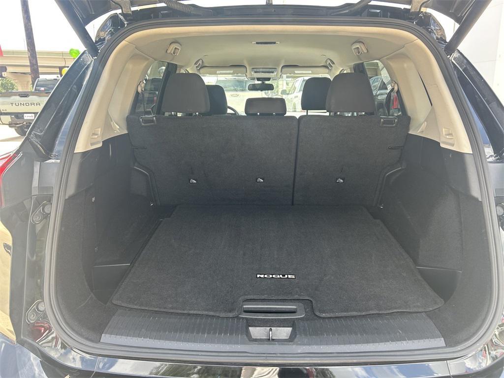 used 2024 Nissan Rogue car, priced at $22,422