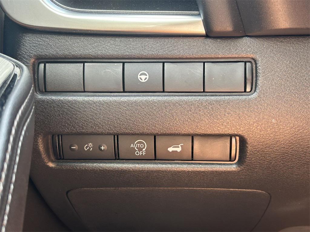 used 2024 Nissan Rogue car, priced at $22,422