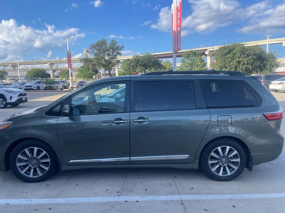 used 2020 Toyota Sienna car, priced at $29,987