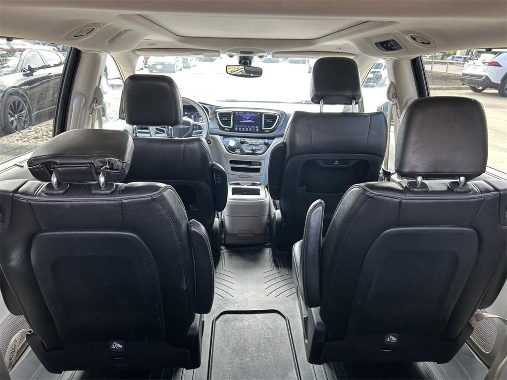 used 2018 Chrysler Pacifica car, priced at $14,992