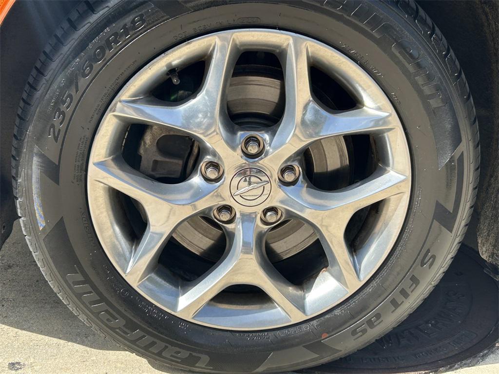 used 2018 Chrysler Pacifica car, priced at $14,992