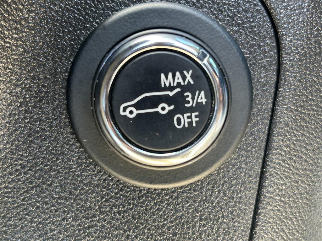 used 2023 GMC Acadia car, priced at $27,642