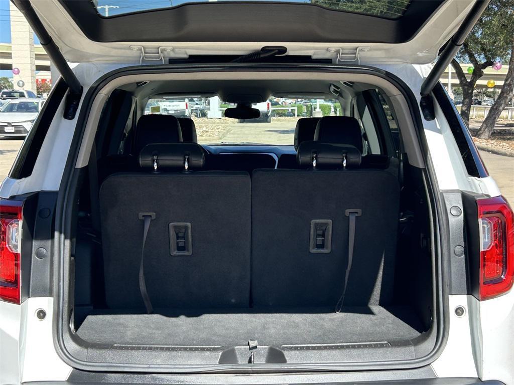 used 2023 GMC Acadia car, priced at $27,642