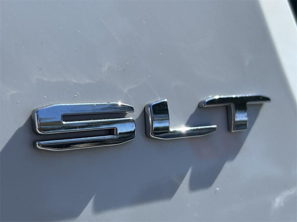 used 2023 GMC Acadia car, priced at $27,642