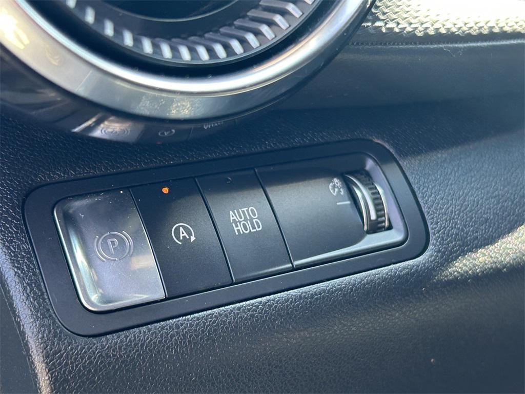 used 2025 Chevrolet Equinox car, priced at $24,841