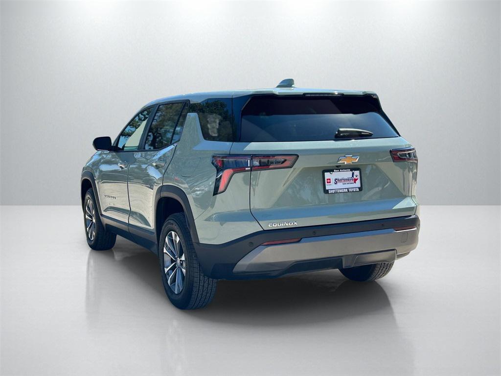 used 2025 Chevrolet Equinox car, priced at $24,841