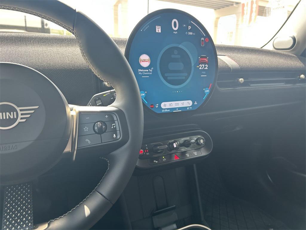 used 2025 MINI Hardtop car, priced at $28,444