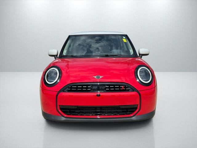 used 2025 MINI Hardtop car, priced at $33,591