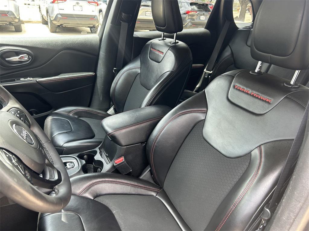 used 2022 Jeep Cherokee car, priced at $23,222