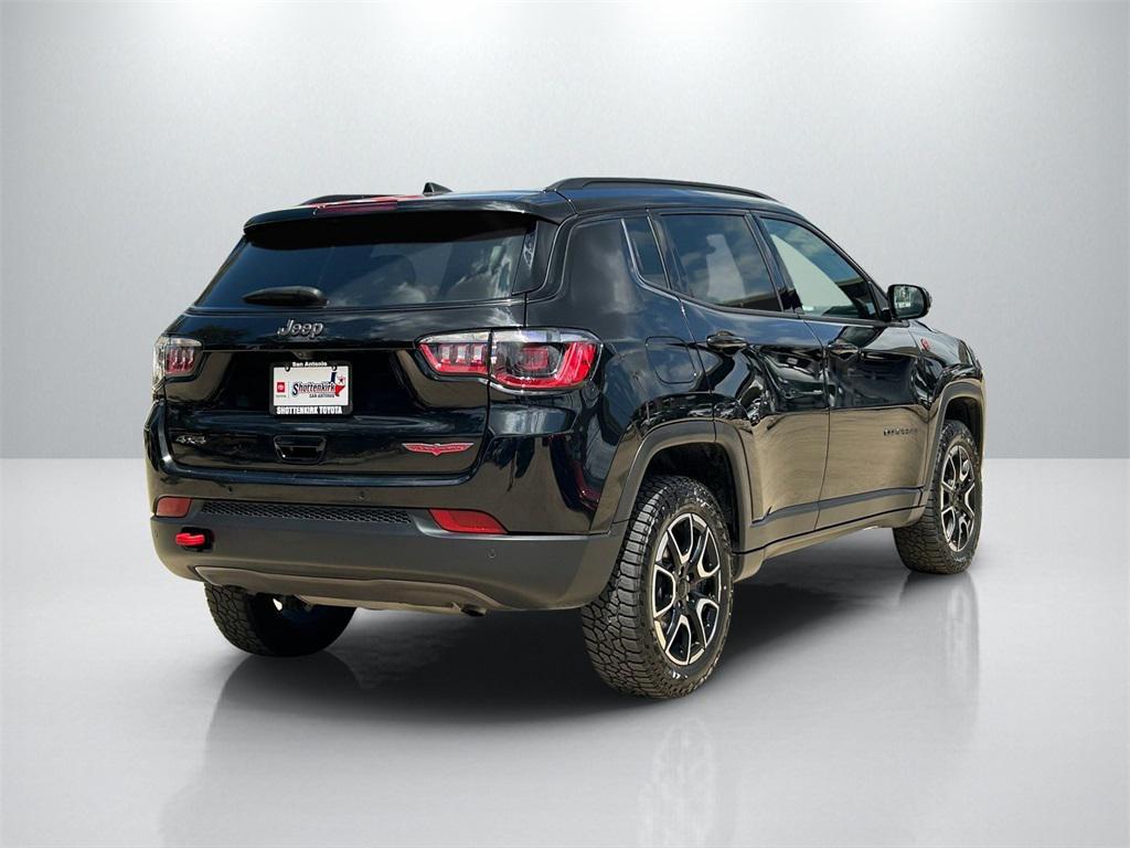 used 2024 Jeep Compass car, priced at $23,694