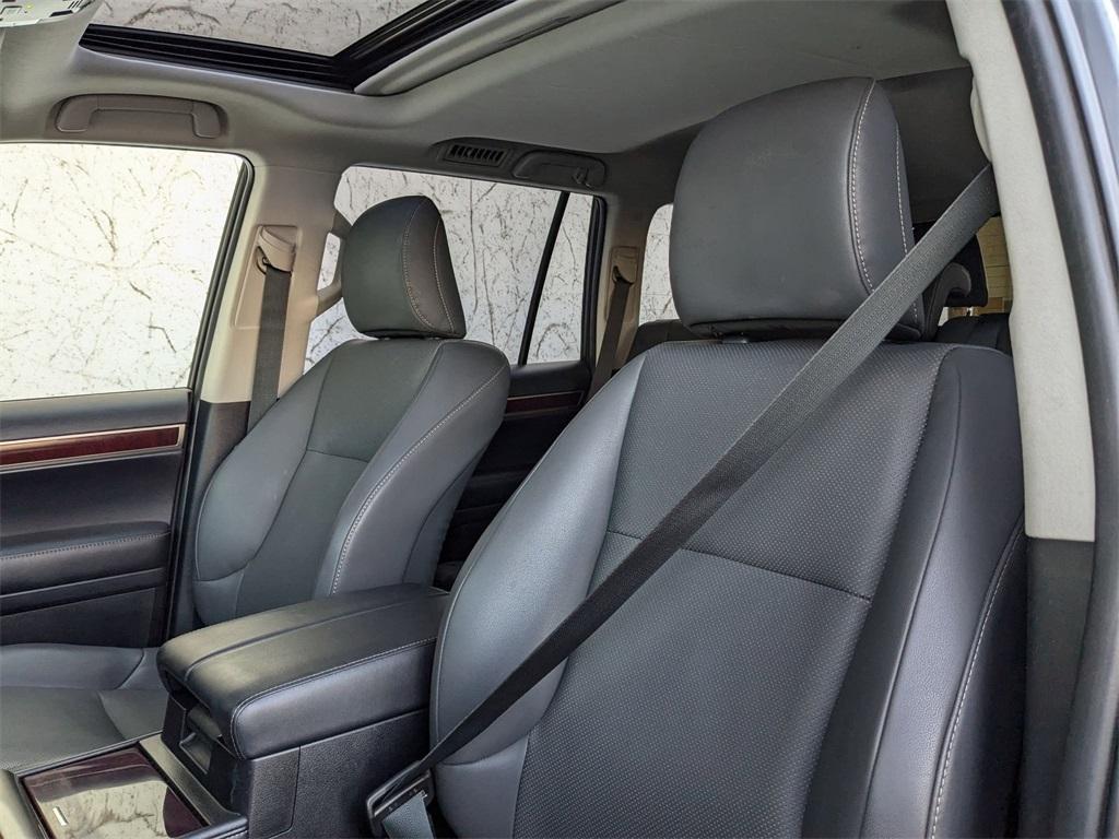 used 2019 Lexus GX 460 car, priced at $34,999