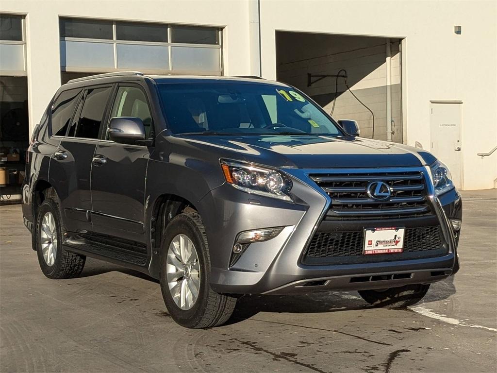 used 2019 Lexus GX 460 car, priced at $34,999