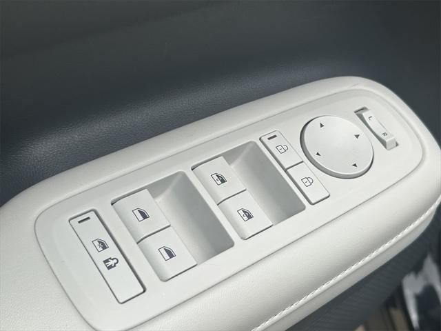 used 2024 Hyundai Santa Fe car, priced at $30,635