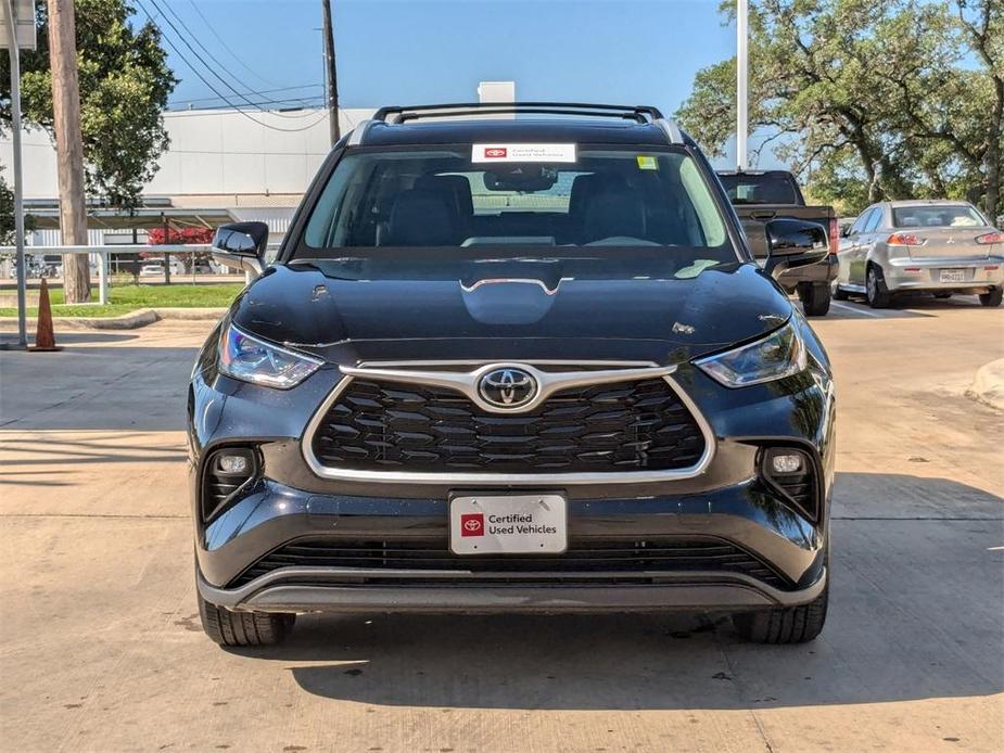 used 2024 Toyota Highlander car, priced at $41,997