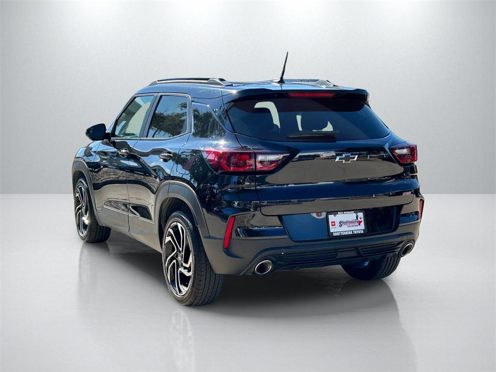 used 2024 Chevrolet TrailBlazer car, priced at $27,011