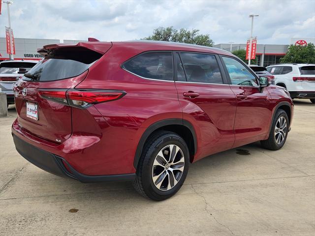 used 2023 Toyota Highlander car, priced at $36,680