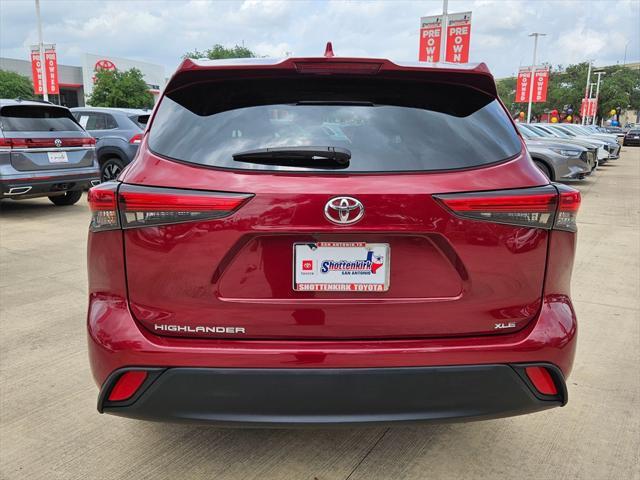 used 2023 Toyota Highlander car, priced at $36,680