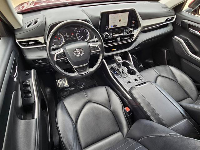 used 2023 Toyota Highlander car, priced at $36,680