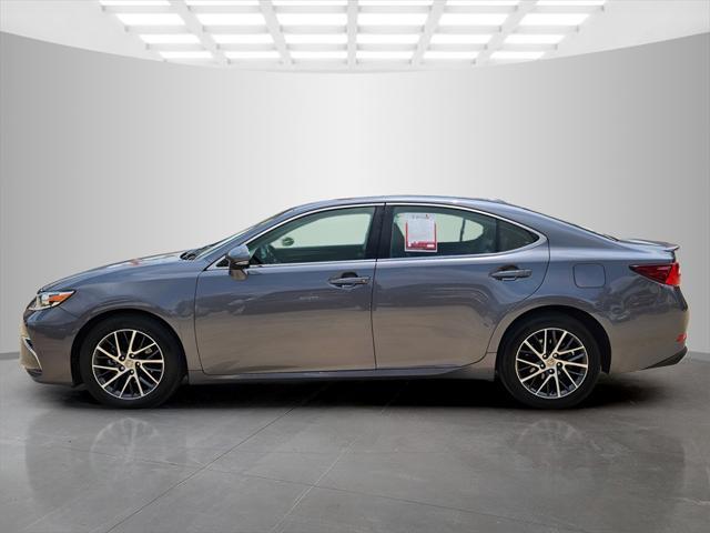 used 2017 Lexus ES 350 car, priced at $20,692