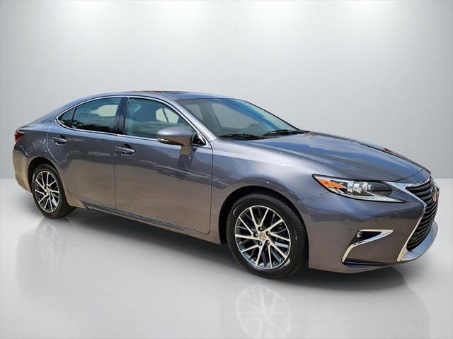 used 2017 Lexus ES 350 car, priced at $20,692