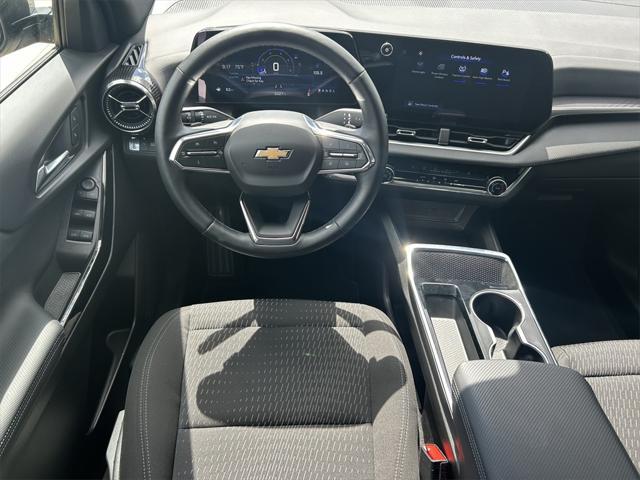 used 2025 Chevrolet Equinox car, priced at $28,001