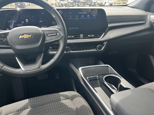 used 2025 Chevrolet Equinox car, priced at $28,001