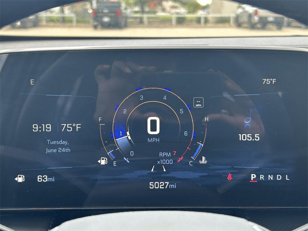 used 2025 Chevrolet Equinox car, priced at $27,004