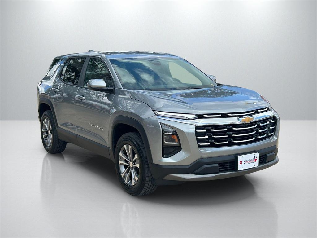 used 2025 Chevrolet Equinox car, priced at $27,004