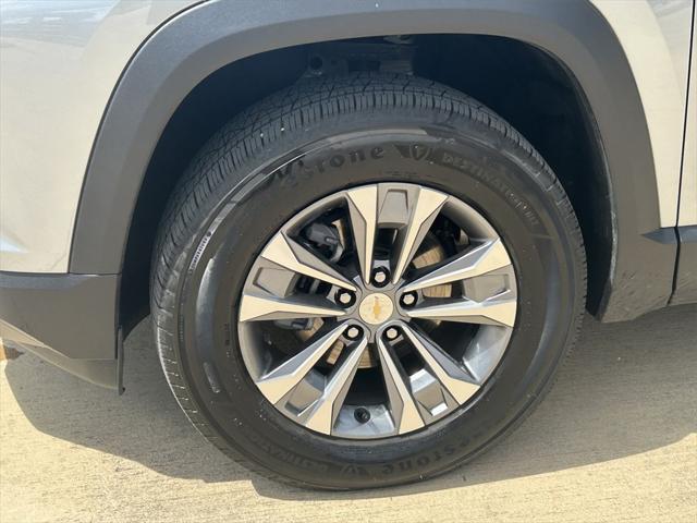 used 2025 Chevrolet Equinox car, priced at $28,001