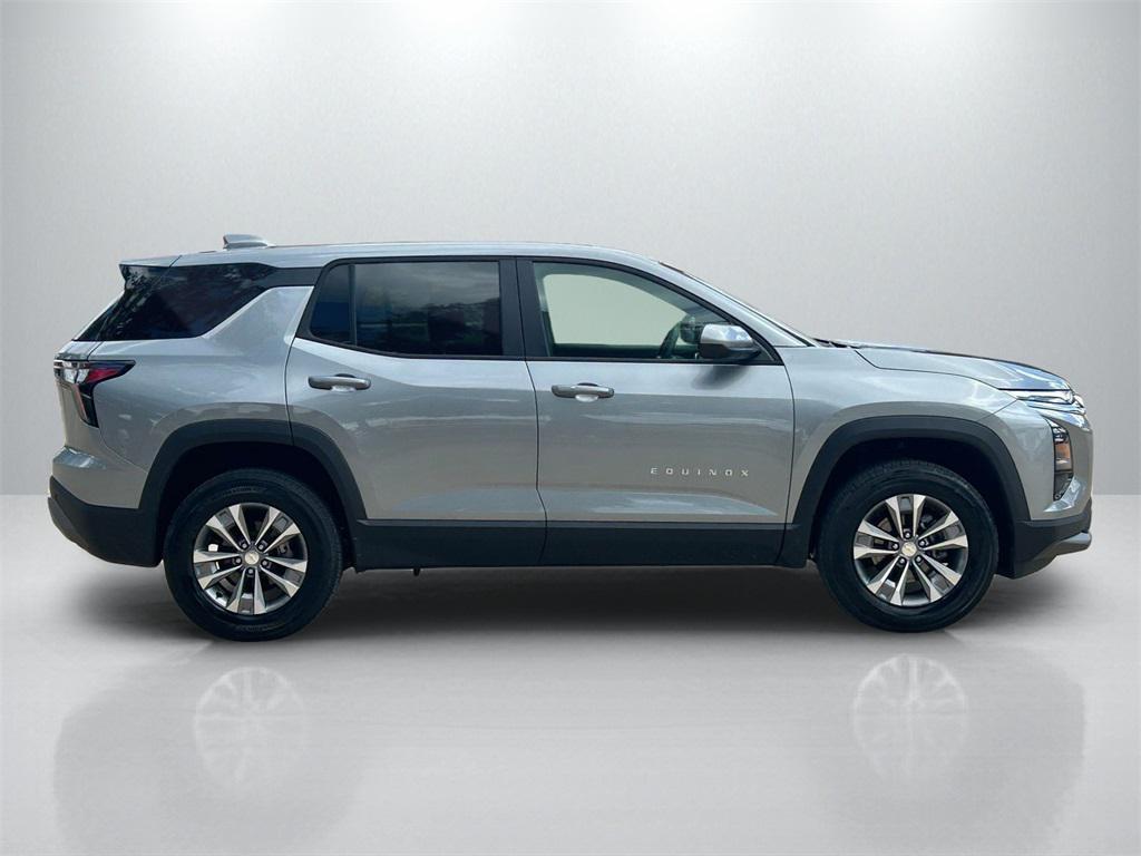 used 2025 Chevrolet Equinox car, priced at $27,004