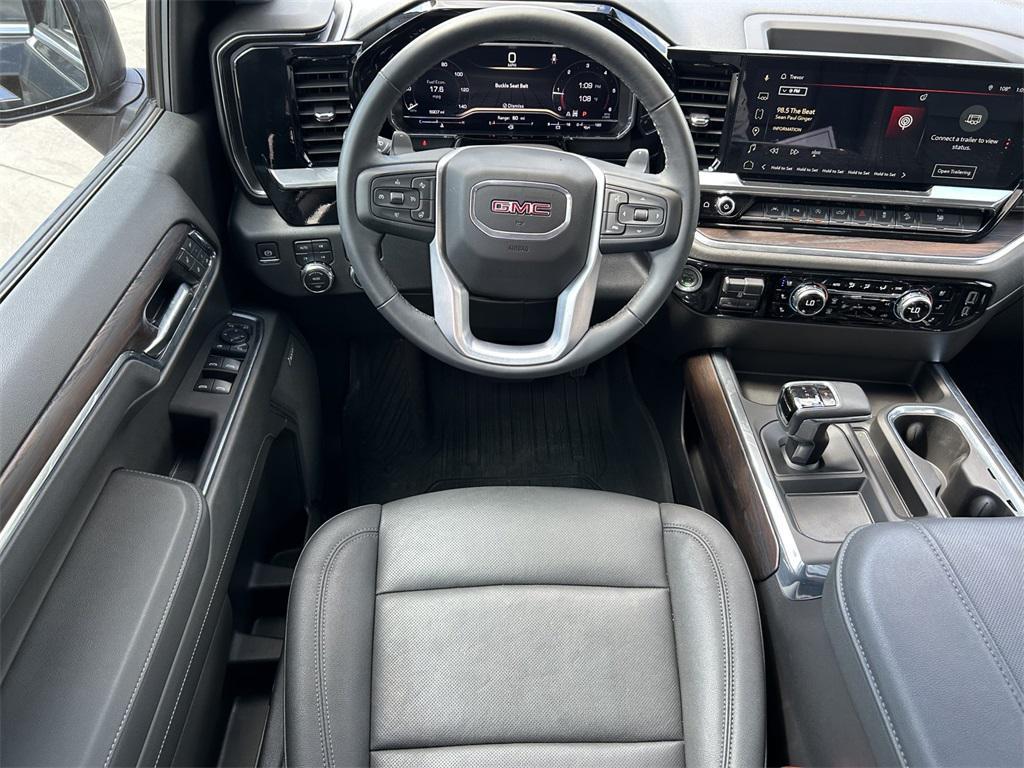 used 2025 GMC Sierra 1500 car, priced at $54,671