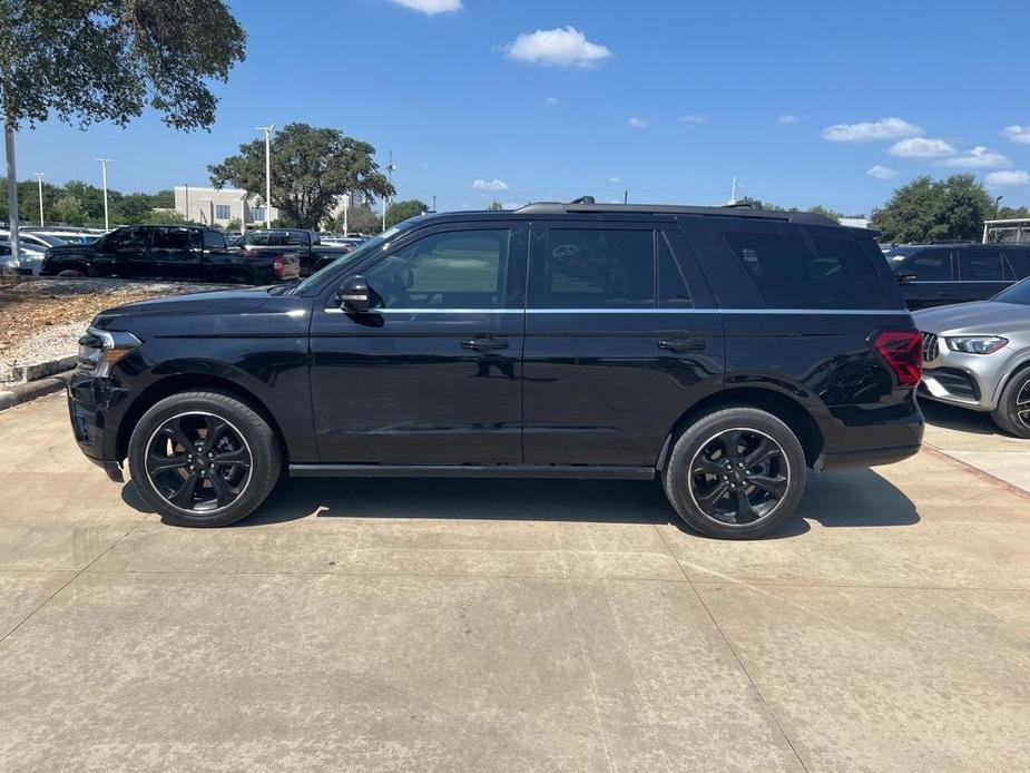 used 2022 Ford Expedition car, priced at $49,990