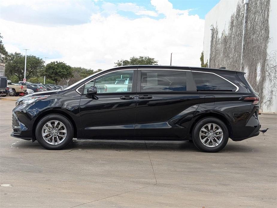 used 2023 Toyota Sienna car, priced at $41,989