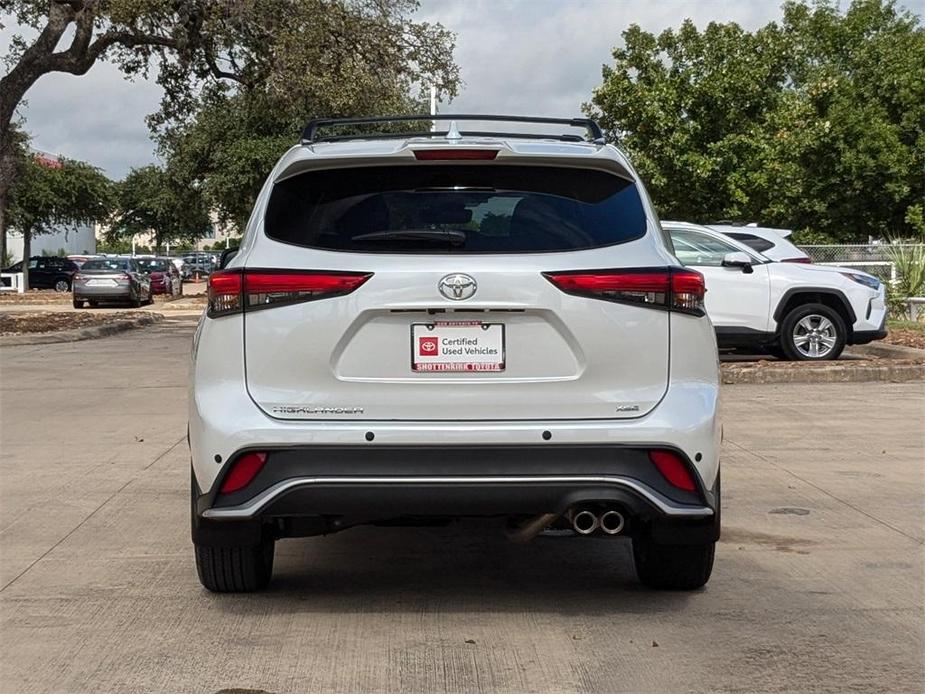 used 2023 Toyota Highlander car, priced at $44,990