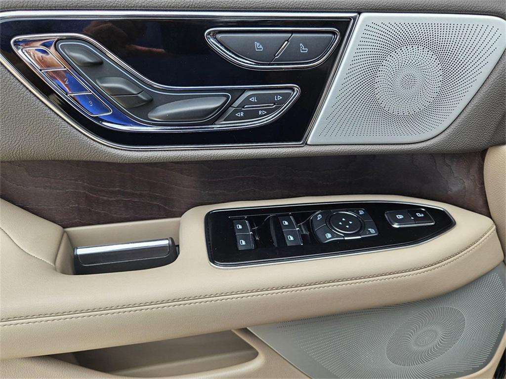used 2023 Lincoln Navigator car, priced at $65,004