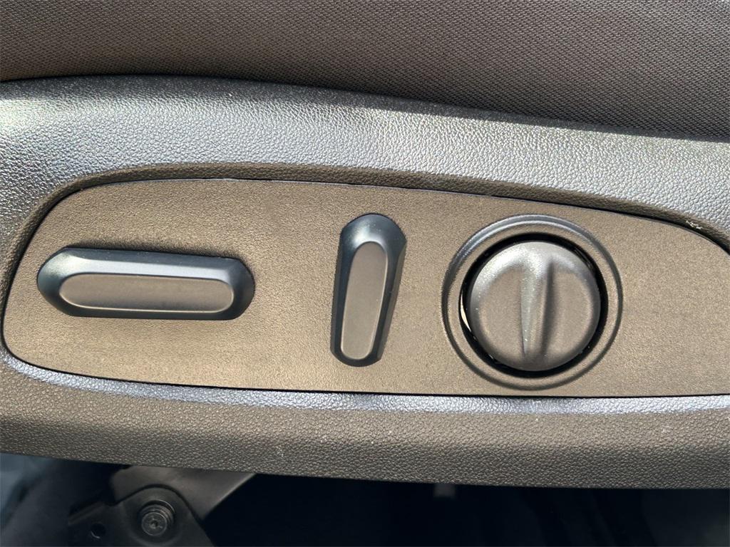 used 2024 Chevrolet Malibu car, priced at $18,991