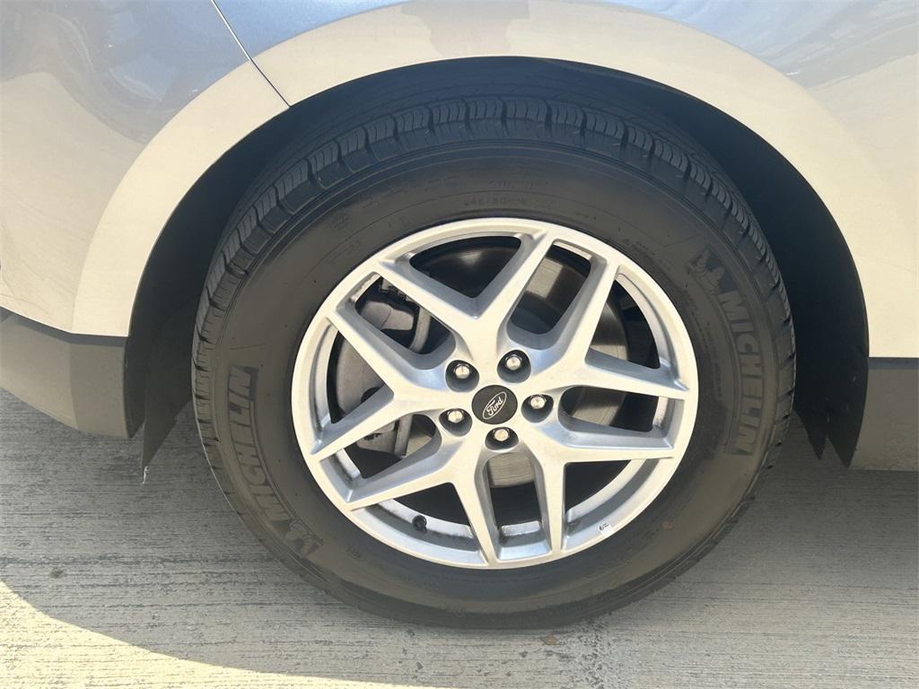 used 2024 Ford Edge car, priced at $23,422