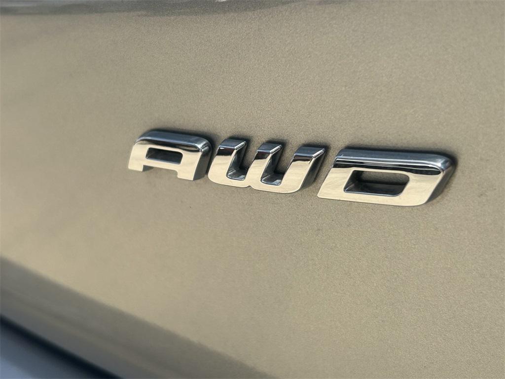 used 2024 Ford Edge car, priced at $23,422