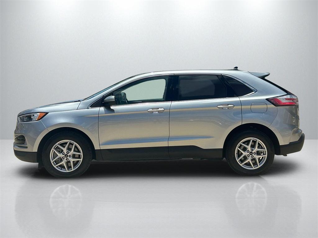 used 2024 Ford Edge car, priced at $23,422