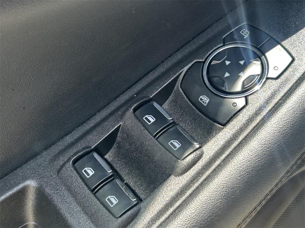 used 2024 Ford Edge car, priced at $23,422