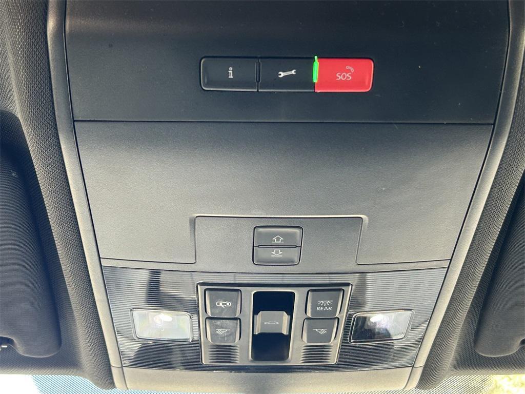 used 2022 Volkswagen Atlas Cross Sport car, priced at $28,293