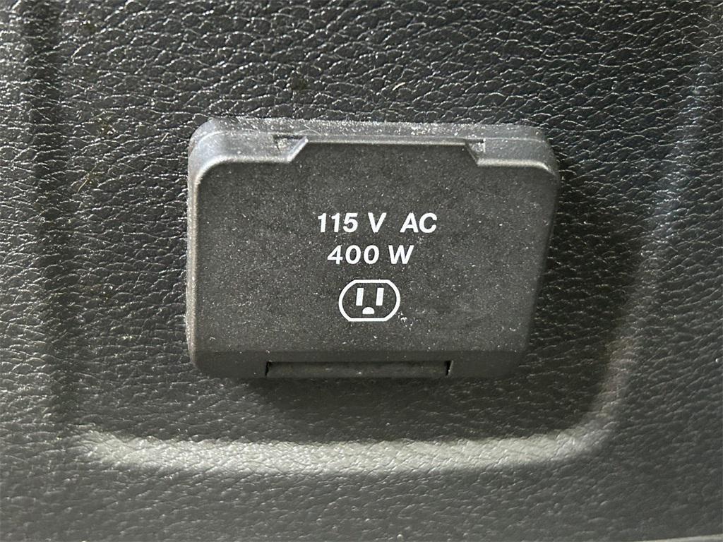 used 2023 Jeep Gladiator car, priced at $32,591