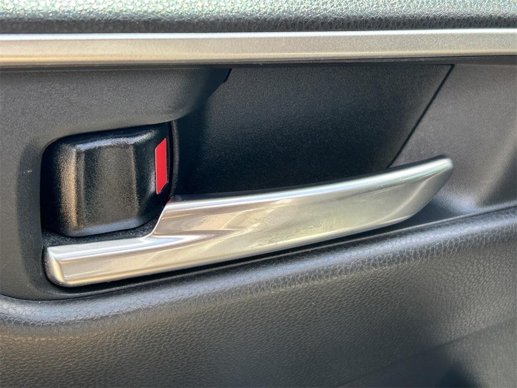 used 2021 Toyota RAV4 Hybrid car, priced at $26,774