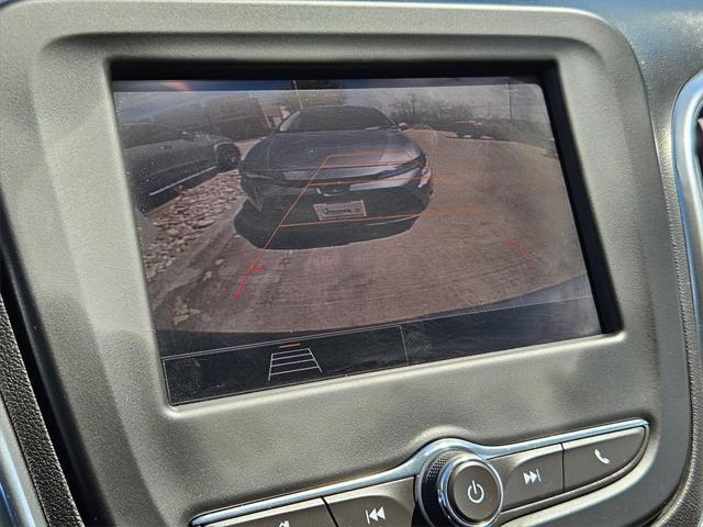 used 2024 Chevrolet Equinox car, priced at $23,444