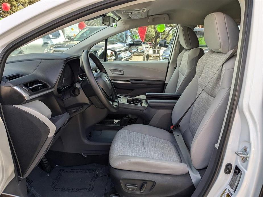 used 2023 Toyota Sienna car, priced at $41,900