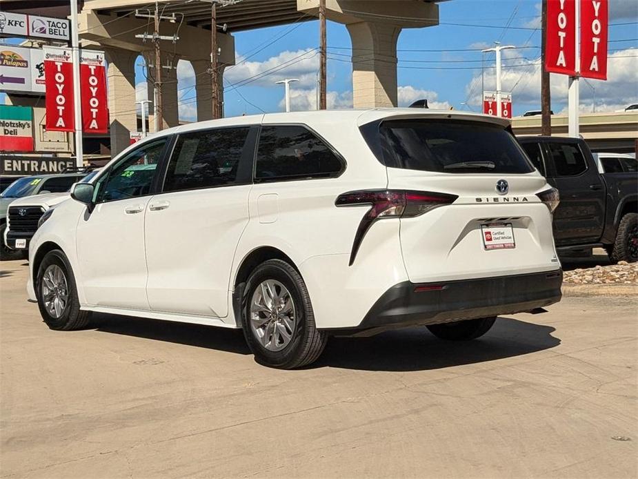 used 2023 Toyota Sienna car, priced at $39,991