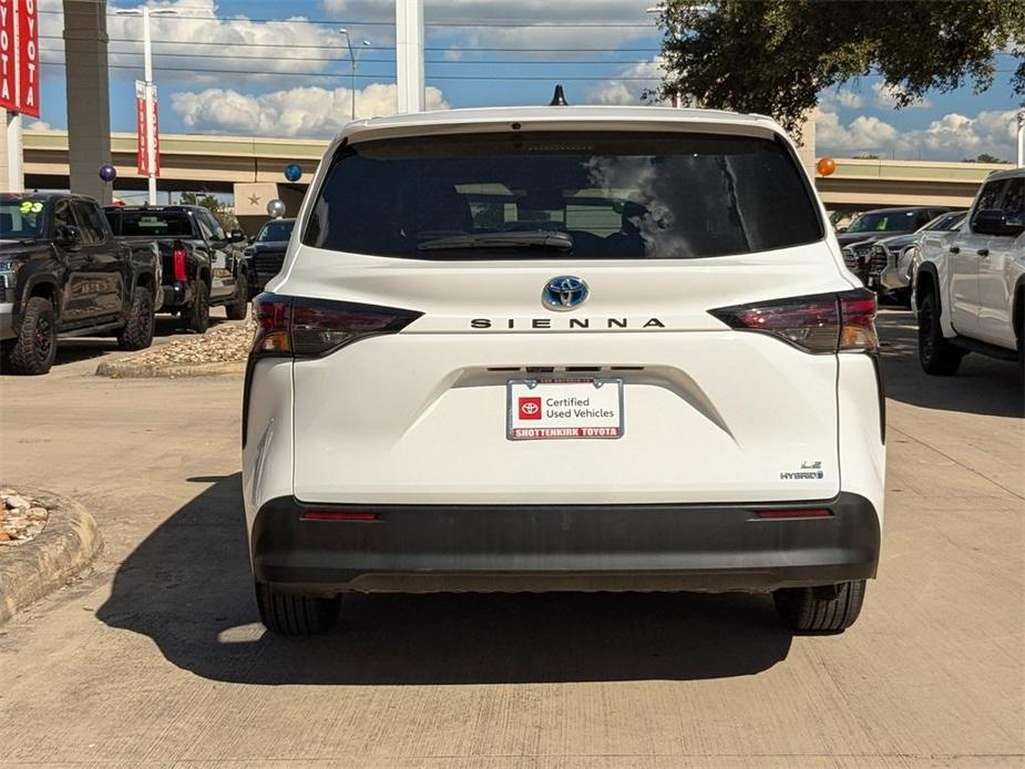 used 2023 Toyota Sienna car, priced at $41,900