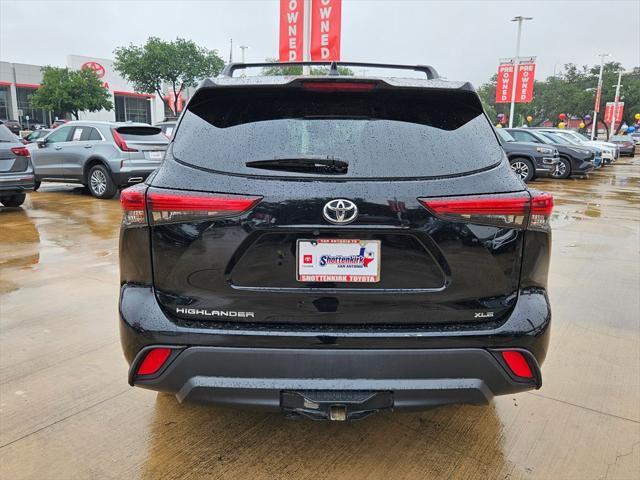 used 2020 Toyota Highlander car, priced at $28,691