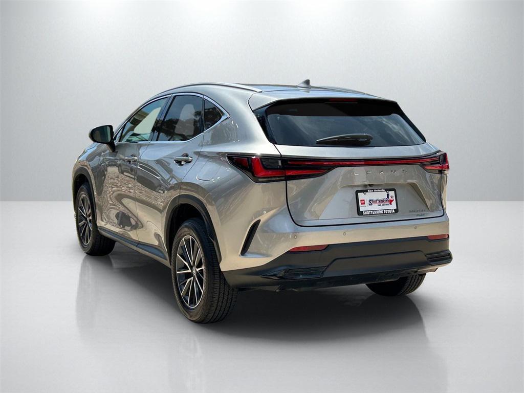 used 2025 Lexus NX 250 car, priced at $44,422
