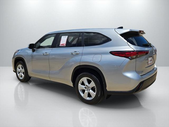 used 2023 Toyota Highlander car, priced at $40,444